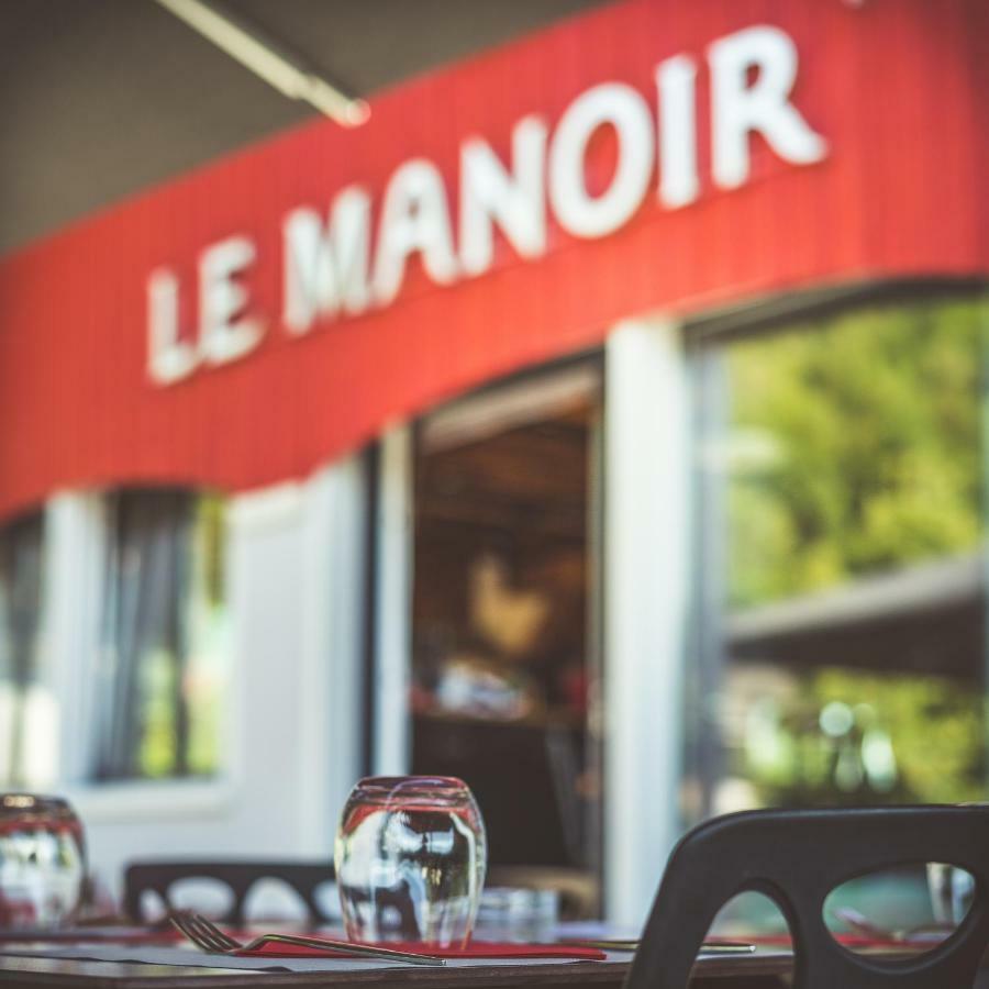 Le Manoir Vionnaz Hotel Ngoại thất bức ảnh